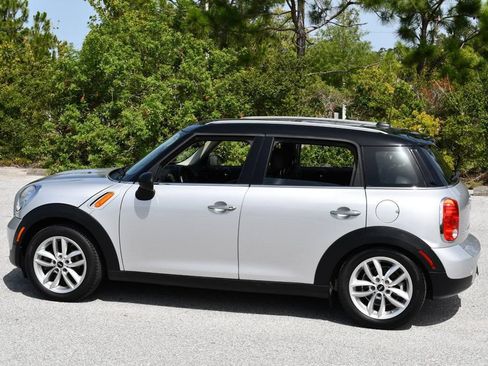 Used 2014 MINI Cooper Countryman FWD image 4