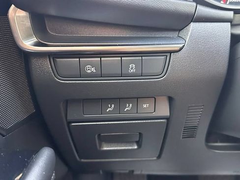 Used 2024 MAZDA MAZDA3 s FWD image 16