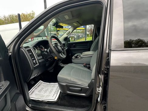 Used 2016 RAM 1500 Express AWD/4WD image 19