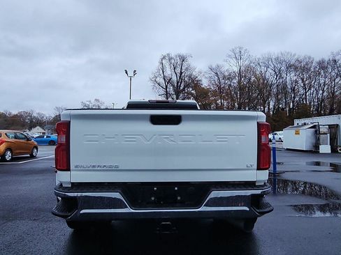 Used 2024 Chevrolet Silverado 3500 LT image 4