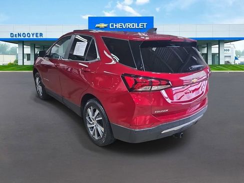 Used 2024 Chevrolet Equinox LT w/ LPO, Floor Liner Package image 7