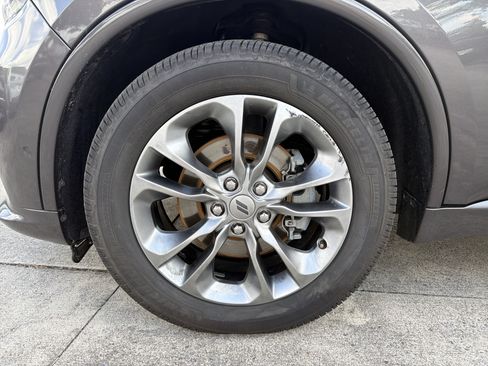 Used 2019 Dodge Durango R/T w/ Technology Group AWD/4WD image 11