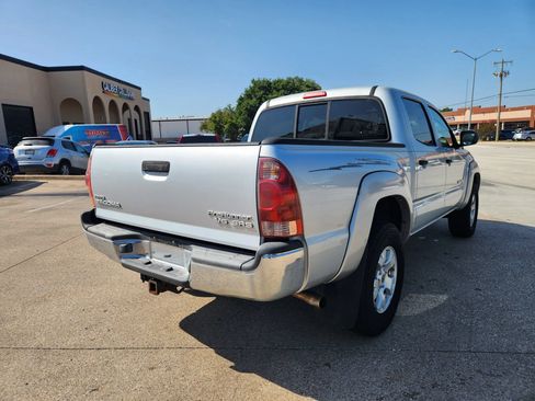 Used 2007 Toyota Tacoma PreRunner w/ SR5 Pkg #2 RWD image 5