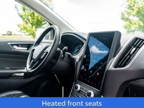 Used 2024 Ford Edge Titanium image 12