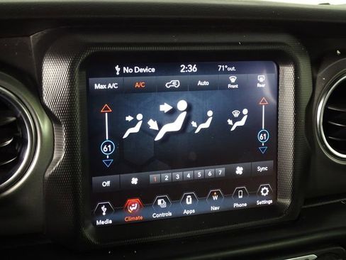 Used 2023 Jeep Wrangler Unlimited Rubicon 4xe w/ Steel Bumper Group image 31