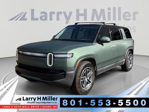 Used 2025 Rivian R1S Adventure Dual AWD/4WD image 1
