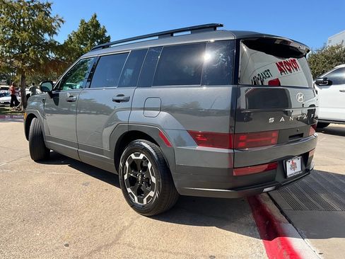 Used 2025 Hyundai Santa Fe SEL image 8