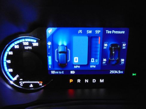 Used 2023 Ford Bronco Black Diamond image 17