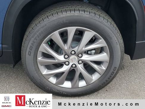 New 2026 Buick Enclave Preferred w/ LPO, All-Weather Package FWD image 30