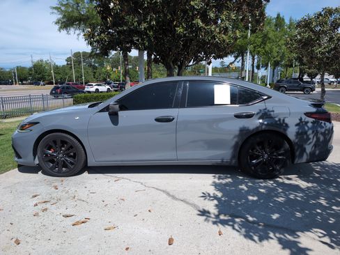 Used 2019 Lexus ES 350 F Sport w/ Accessory Package 2 FWD image 7