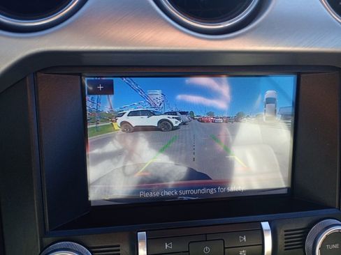 Used 2022 Ford Mustang Premium image 23