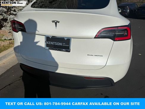 Used 2021 Tesla Model Y Long Range image 34