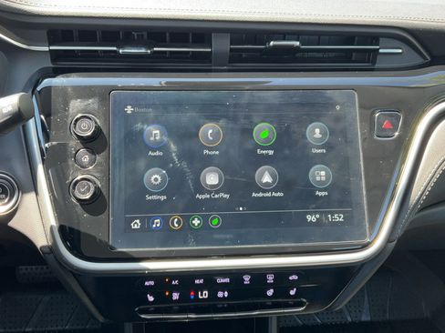 Certified 2023 Chevrolet Bolt EUV LT w/ Comfort Package FWD image 34