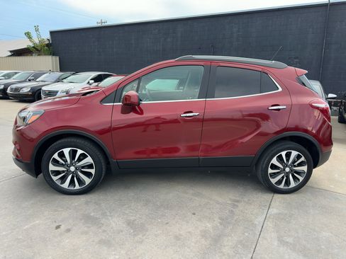 Used 2021 Buick Encore Preferred image 4