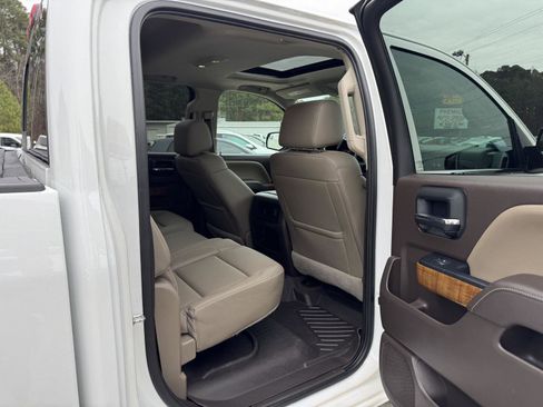 Used 2018 GMC Sierra 1500 SLT w/ SLT Premium Package image 15