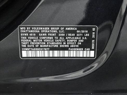 Used 2017 Volkswagen Passat 1.8T SE FWD image 25