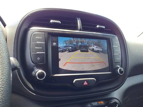 Certified 2023 Kia Soul LX w/ Option Group 015 FWD image 16