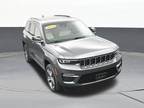 Used 2024 Jeep Grand Cherokee Limited AWD/4WD image 67