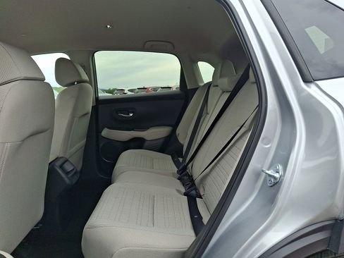 Certified 2026 Honda HR-V LX image 10