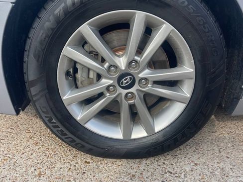 Used 2017 Hyundai Sonata SE FWD image 7