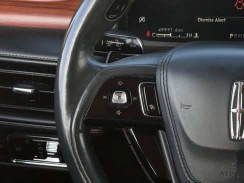 Used 2023 Lincoln Aviator Reserve w/ Equipment Group 201A image 13