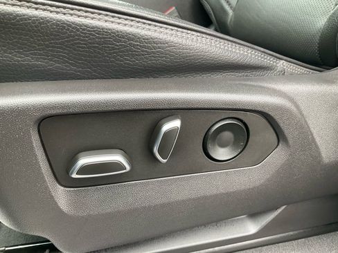 Used 2023 GMC Sierra 1500 Denali w/ Denali Reserve Package image 17