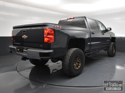 Used 2018 Chevrolet Silverado 1500 LT image 48