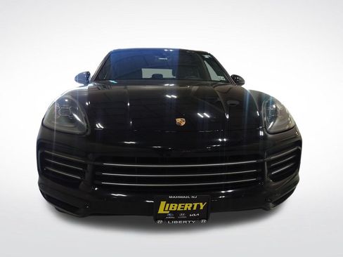 Used 2021 Porsche Cayenne AWD/4WD image 8