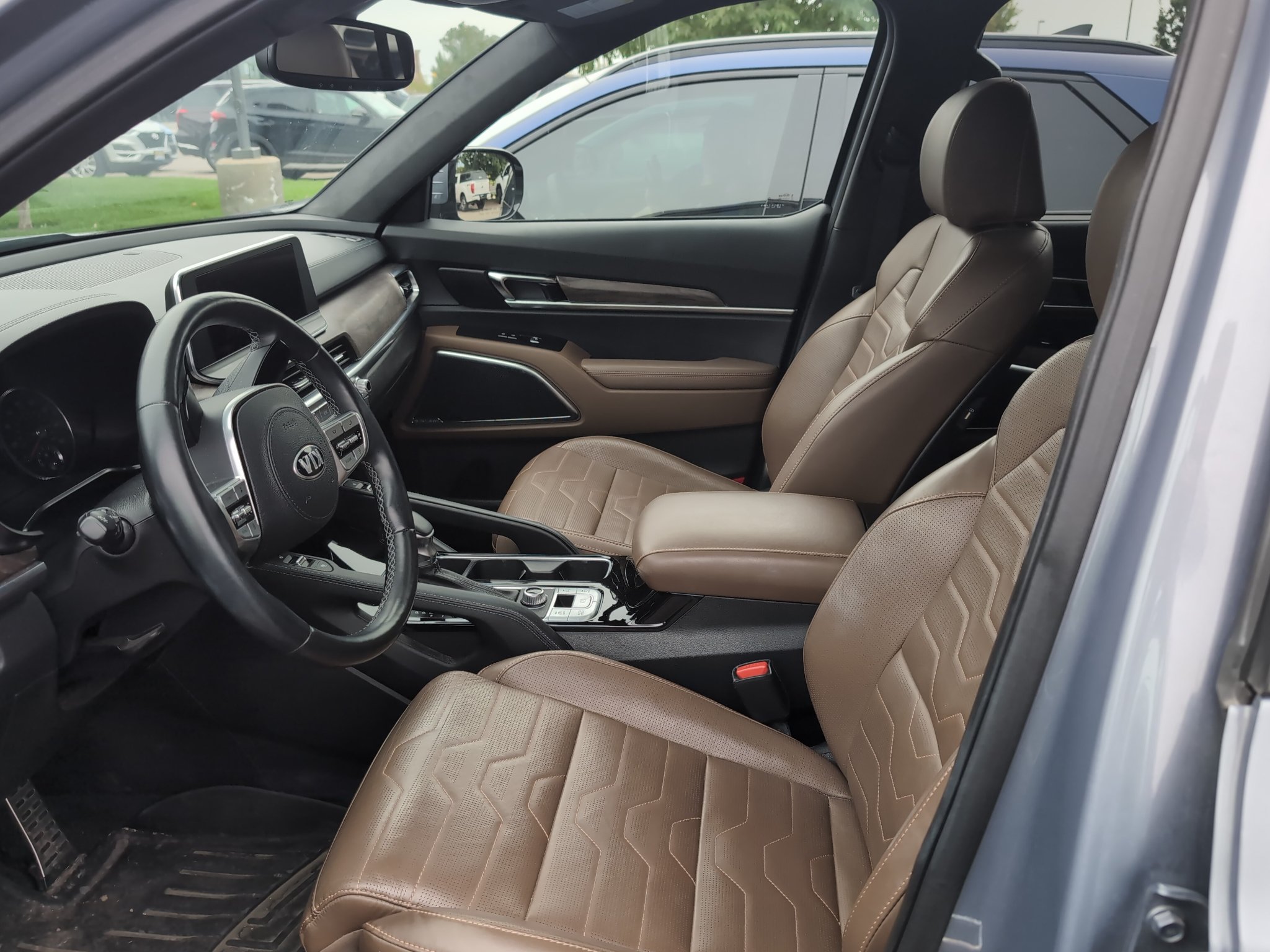 Used 2021 Kia Telluride SX w/ SX Prestige Package AWD/4WD image 7