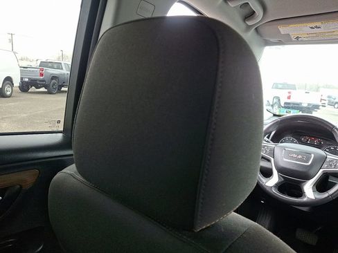 Used 2018 GMC Terrain SLE w/ Driver Convenience Package image 14