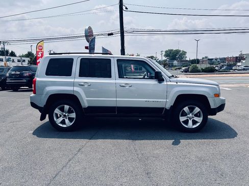 Used 2011 Jeep Patriot Latitude image 7