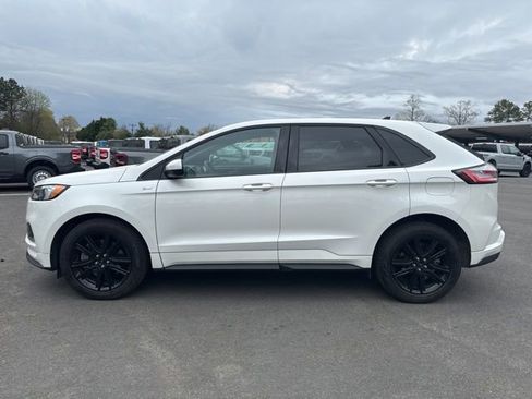 Used 2024 Ford Edge ST-Line w/ Class II Trailer Tow Package image 2