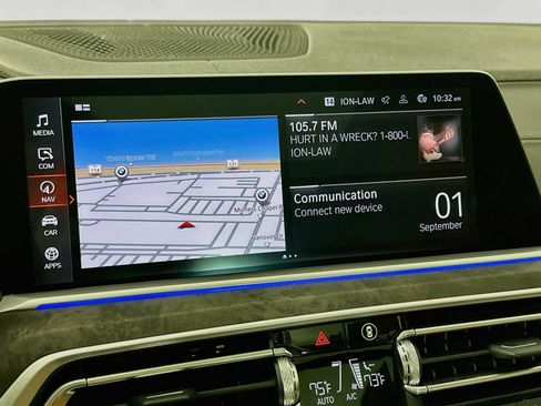 Used 2022 BMW X7 xDrive40i w/ Premium Package AWD/4WD image 16