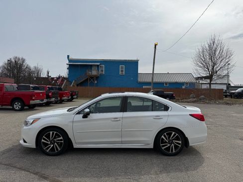 Used 2017 Subaru Legacy 2.5i Sport image 2