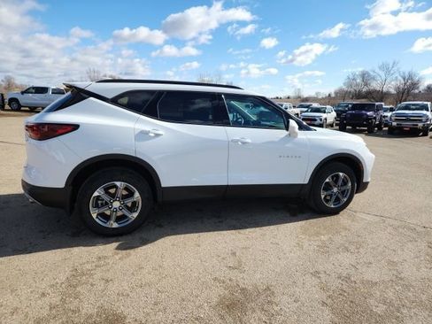 Certified 2024 Chevrolet Blazer LT w/ Convenience Package image 8