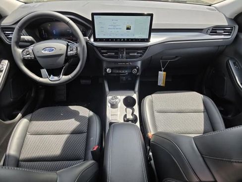 New 2024 Ford Escape SE image 30