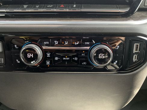 Used 2024 Chevrolet Silverado 2500 LTZ image 29