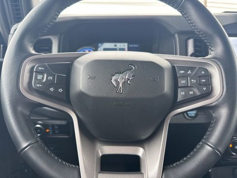 Used 2024 Ford Bronco Black Diamond image 19