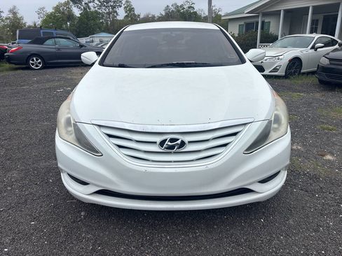 Used 2013 Hyundai Sonata GLS image 1