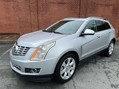 Used 2015 Cadillac SRX Performance w/ Driver Awareness Package image 7