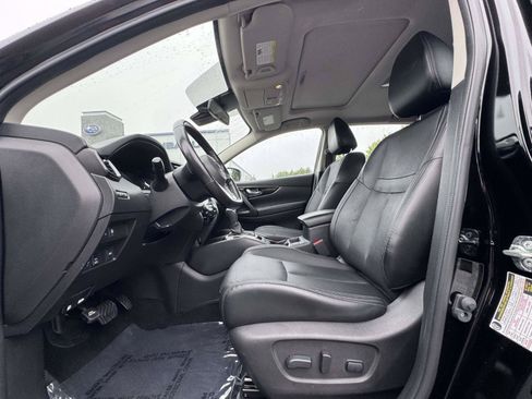 Used 2018 Nissan Rogue Sport SL w/ SL Premium Package AWD/4WD image 14