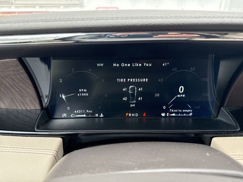 Used 2021 Lincoln Navigator L Reserve w/ Luxury Package image 11