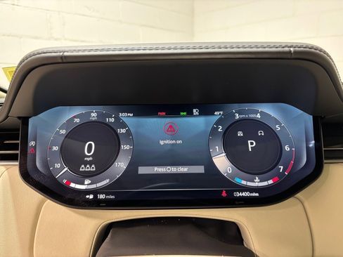 Used 2023 Land Rover Range Rover SE AWD/4WD image 17