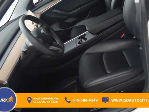 Used 2022 Tesla Model 3 Performance AWD/4WD image 9