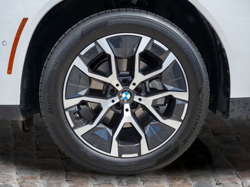 Used 2025 BMW X3 xDrive30i image 34