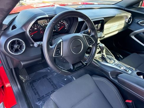 Used 2017 Chevrolet Camaro SS image 10