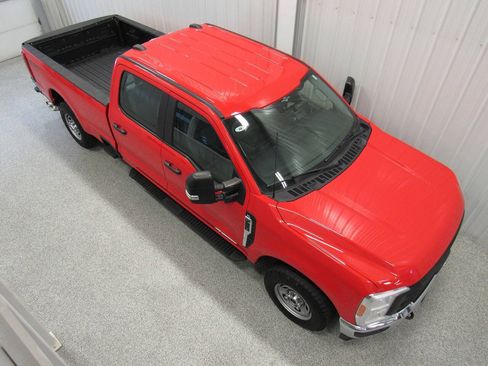 Used 2023 Ford F250 XL w/ XL Chrome Package AWD/4WD image 5