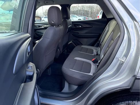 Used 2026 Chevrolet TrailBlazer LS image 11