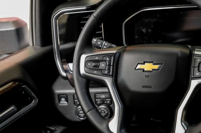 Used 2026 Chevrolet Silverado 2500 LT AWD/4WD image 17