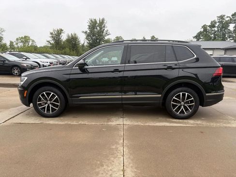 Used 2021 Volkswagen Tiguan S FWD image 5